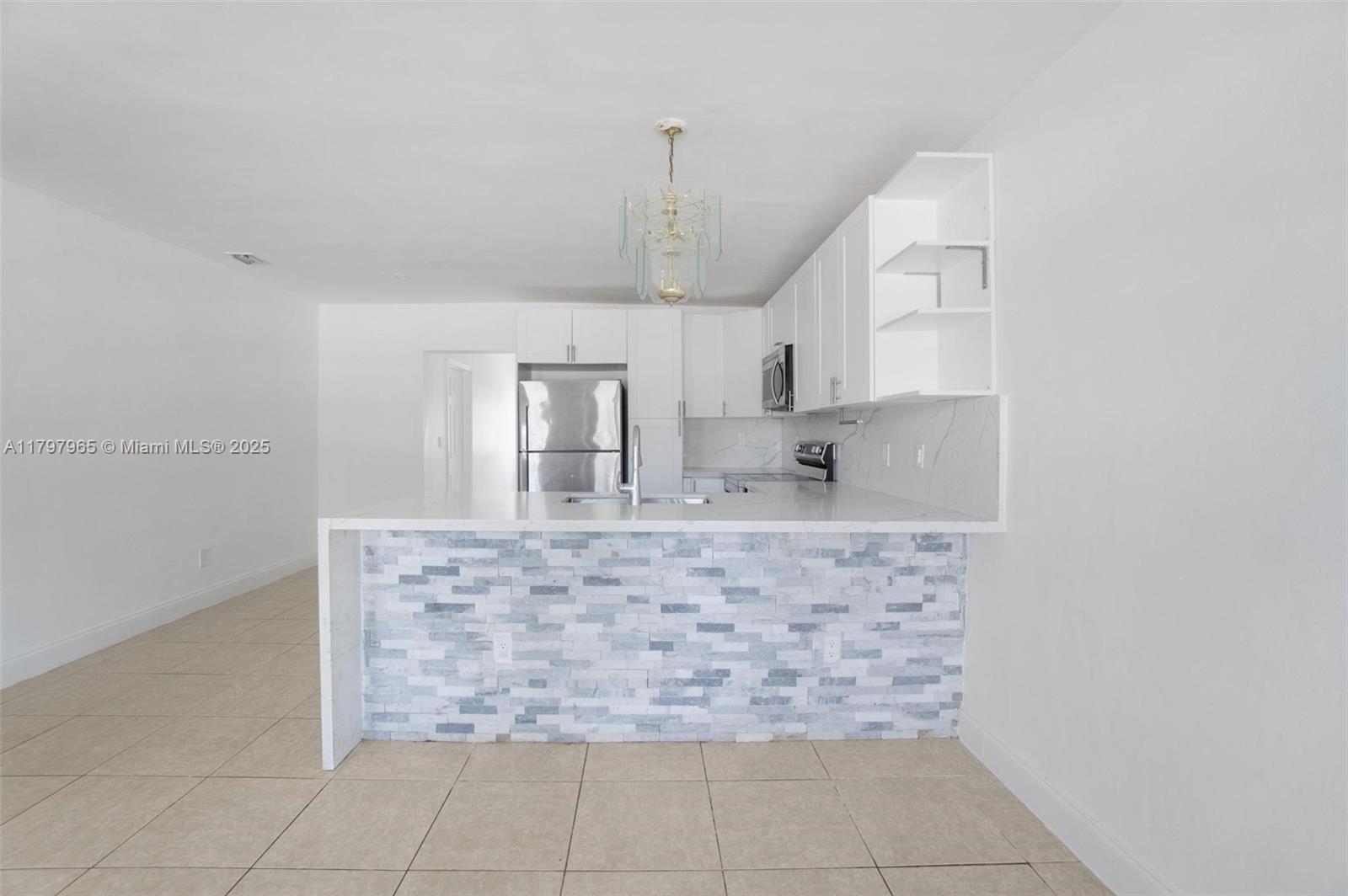 1997 SW 70th Way 0