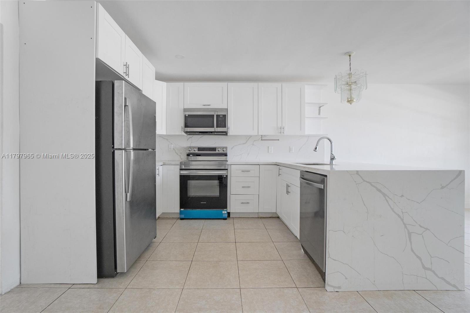 Rental Property at 1997 Sw 70th Way, North Lauderdale, Miami-Dade County, Florida - Bedrooms: 4 
Bathrooms: 2  - $3,450 MO.
