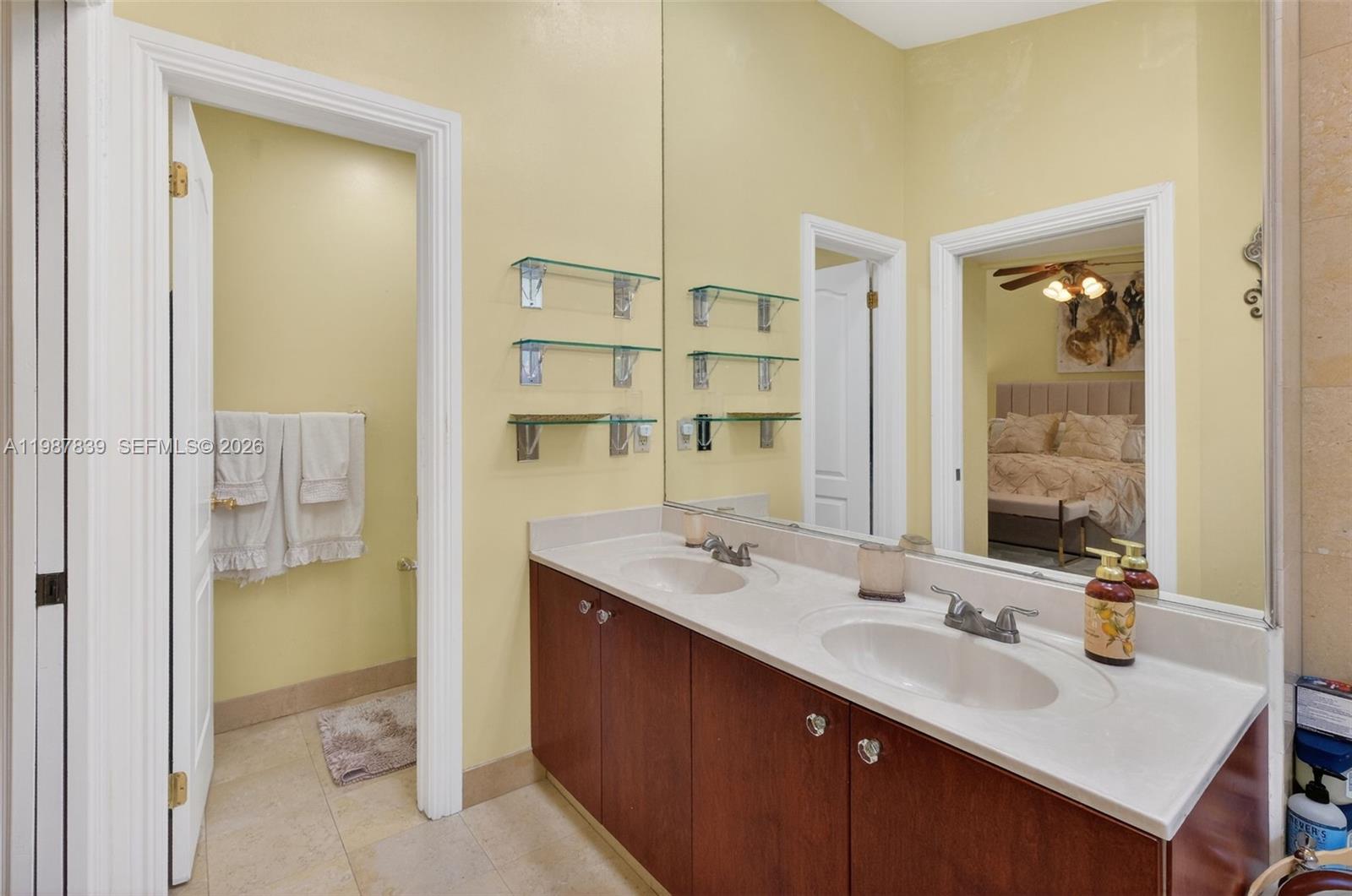 MARINA COVE AT HARBOR VIL - Residential