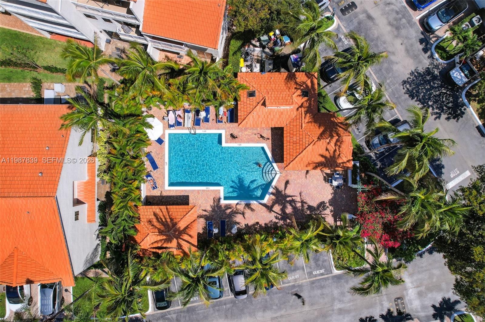 MARINA COVE AT HARBOR VIL - Residential