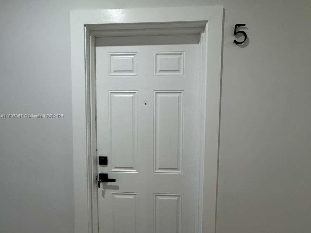 BEACON MANOR - Residential Lease