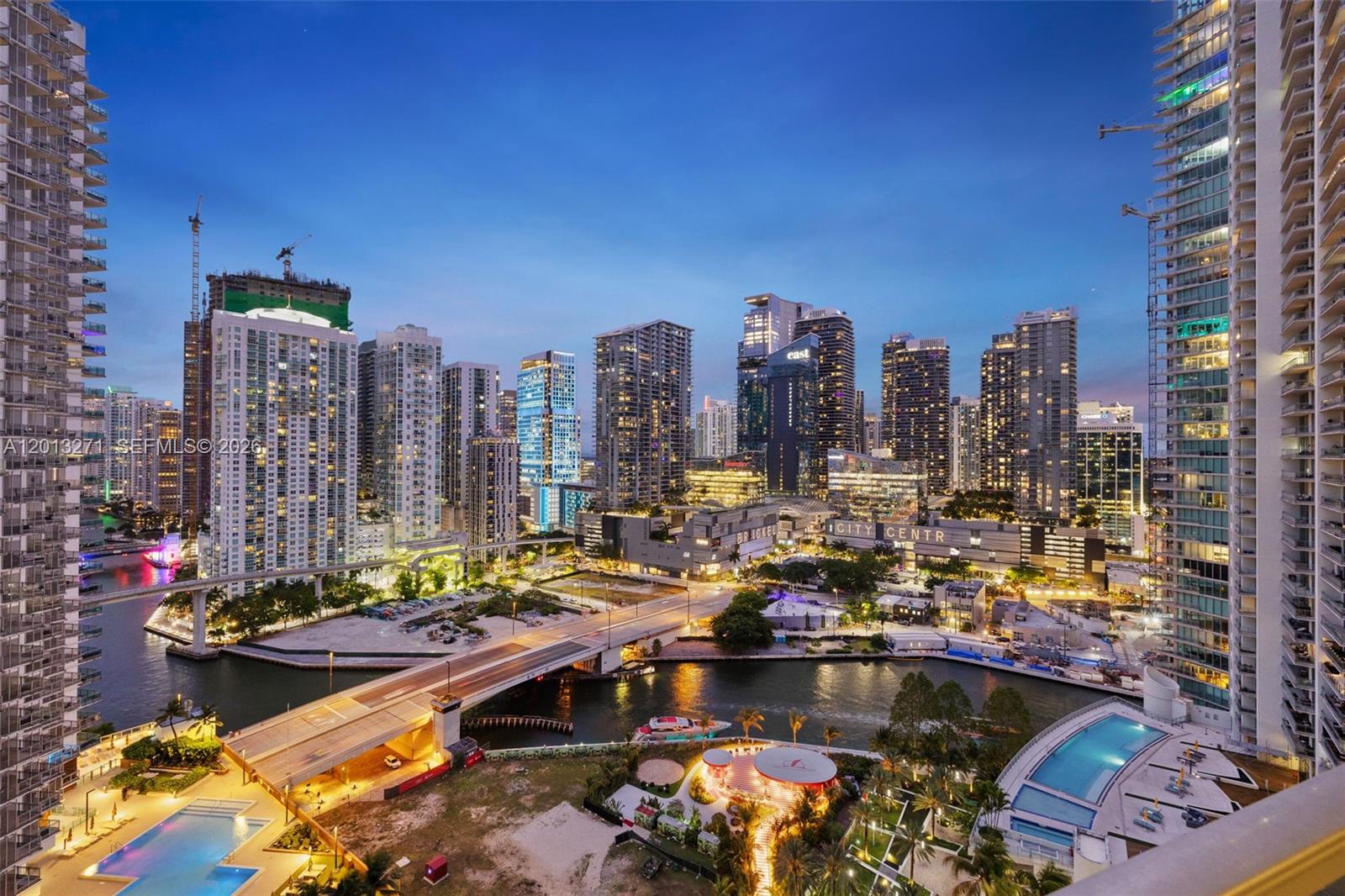 IVY CONDO - Residential