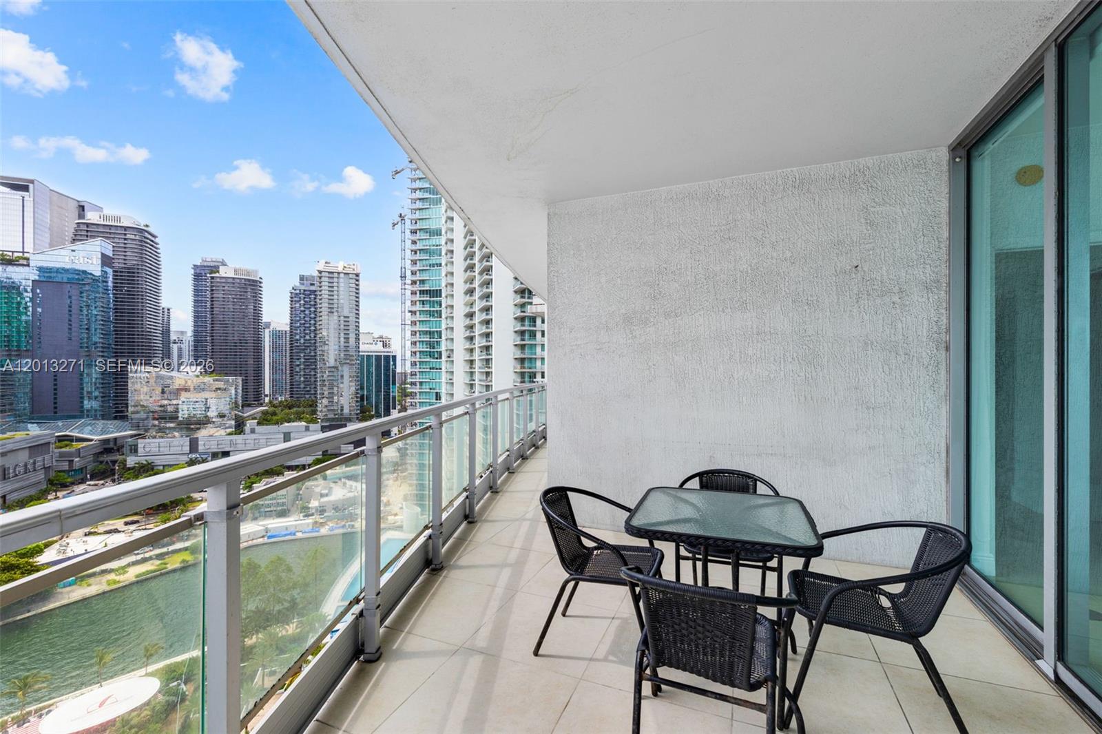 IVY CONDO - Residential