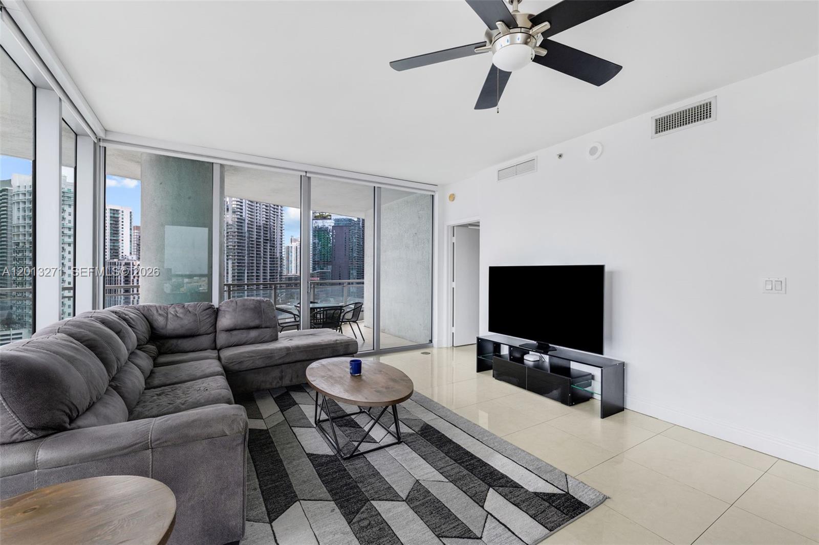IVY CONDO - Residential