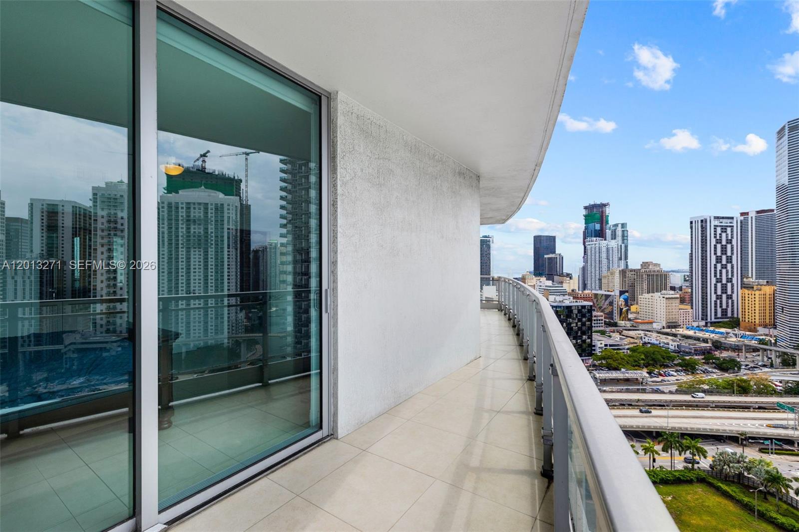 IVY CONDO - Residential