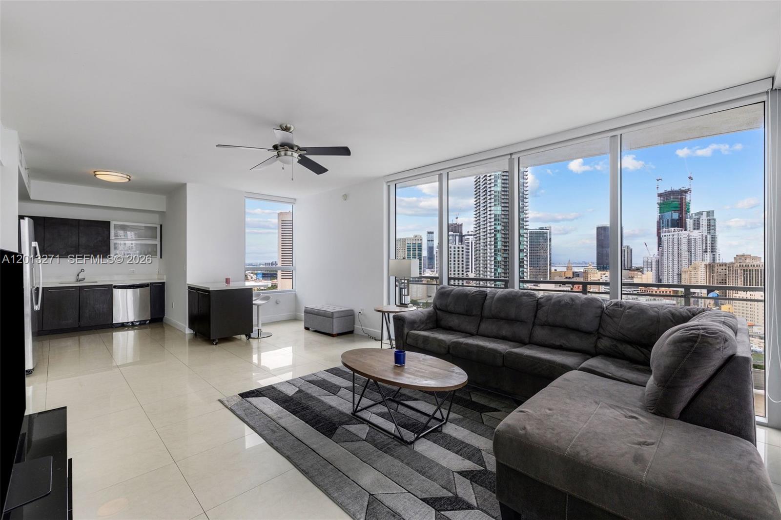 IVY CONDO - Residential