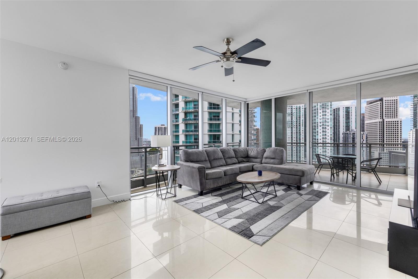 IVY CONDO - Residential