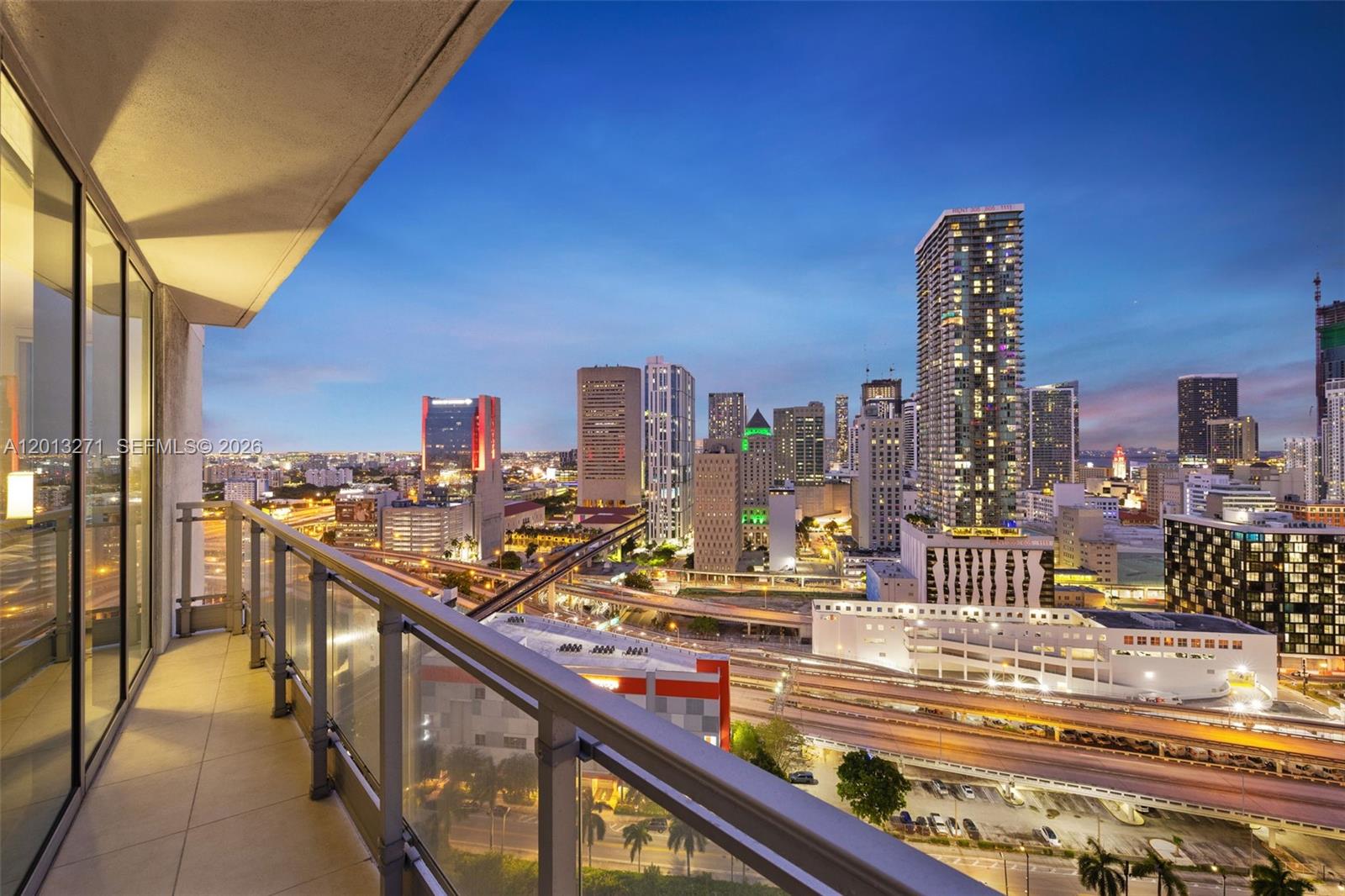 IVY CONDO - Residential