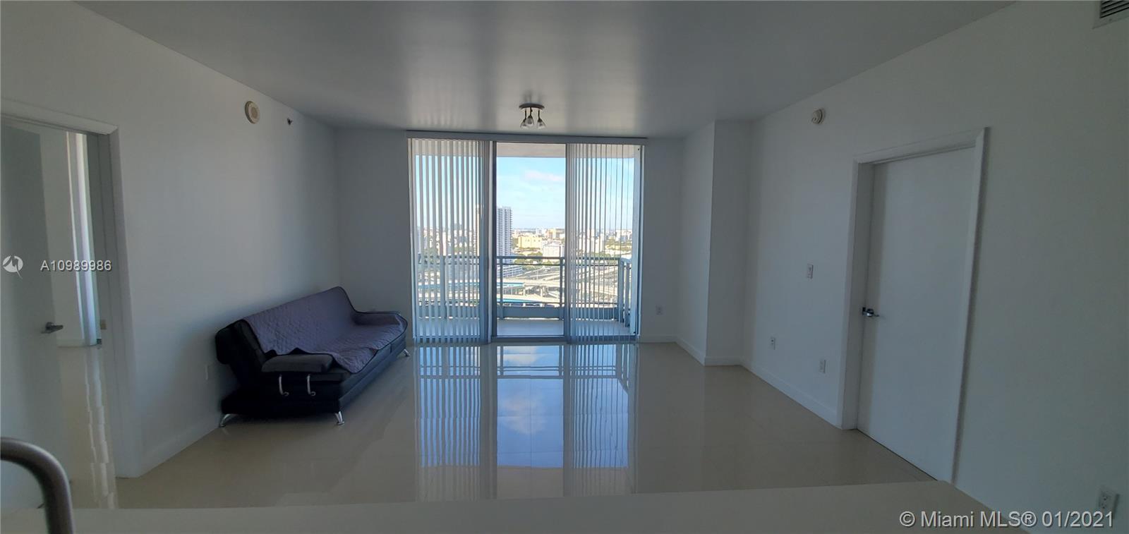 IVY CONDO - Residential Lease