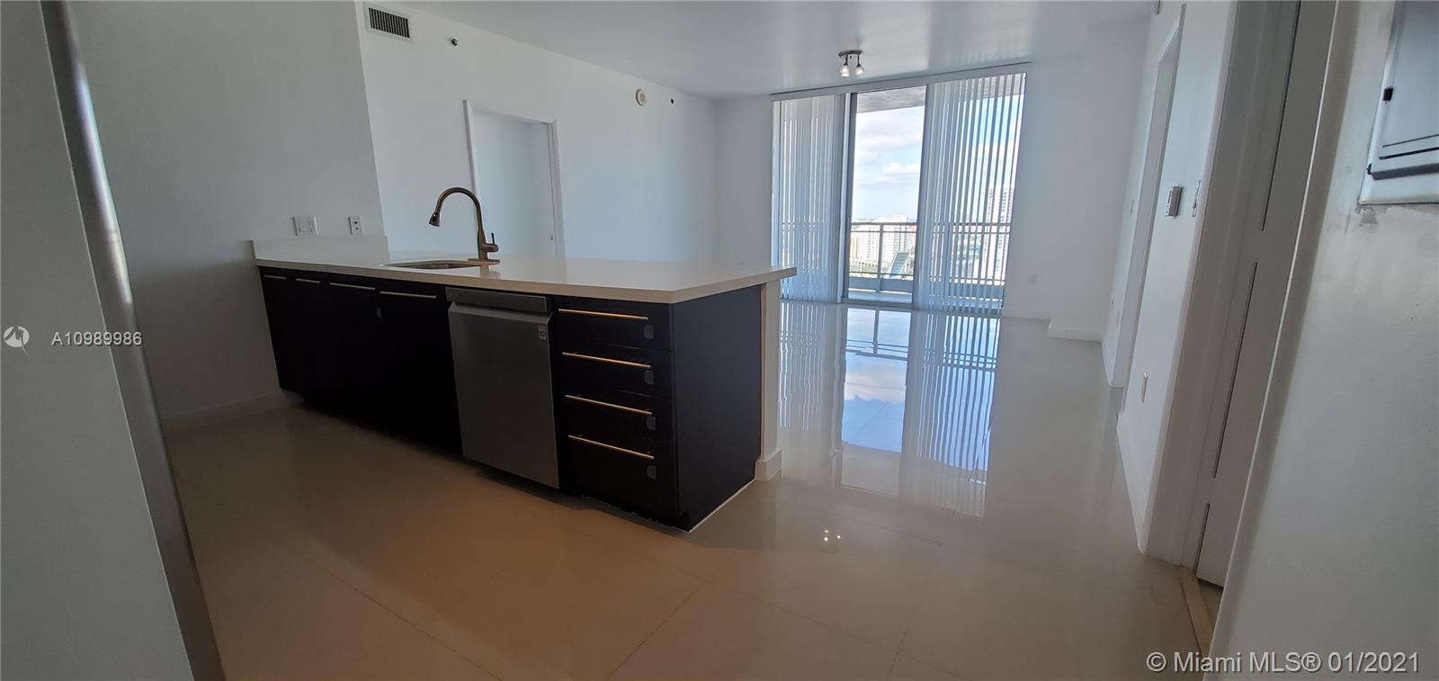 IVY CONDO - Residential Lease