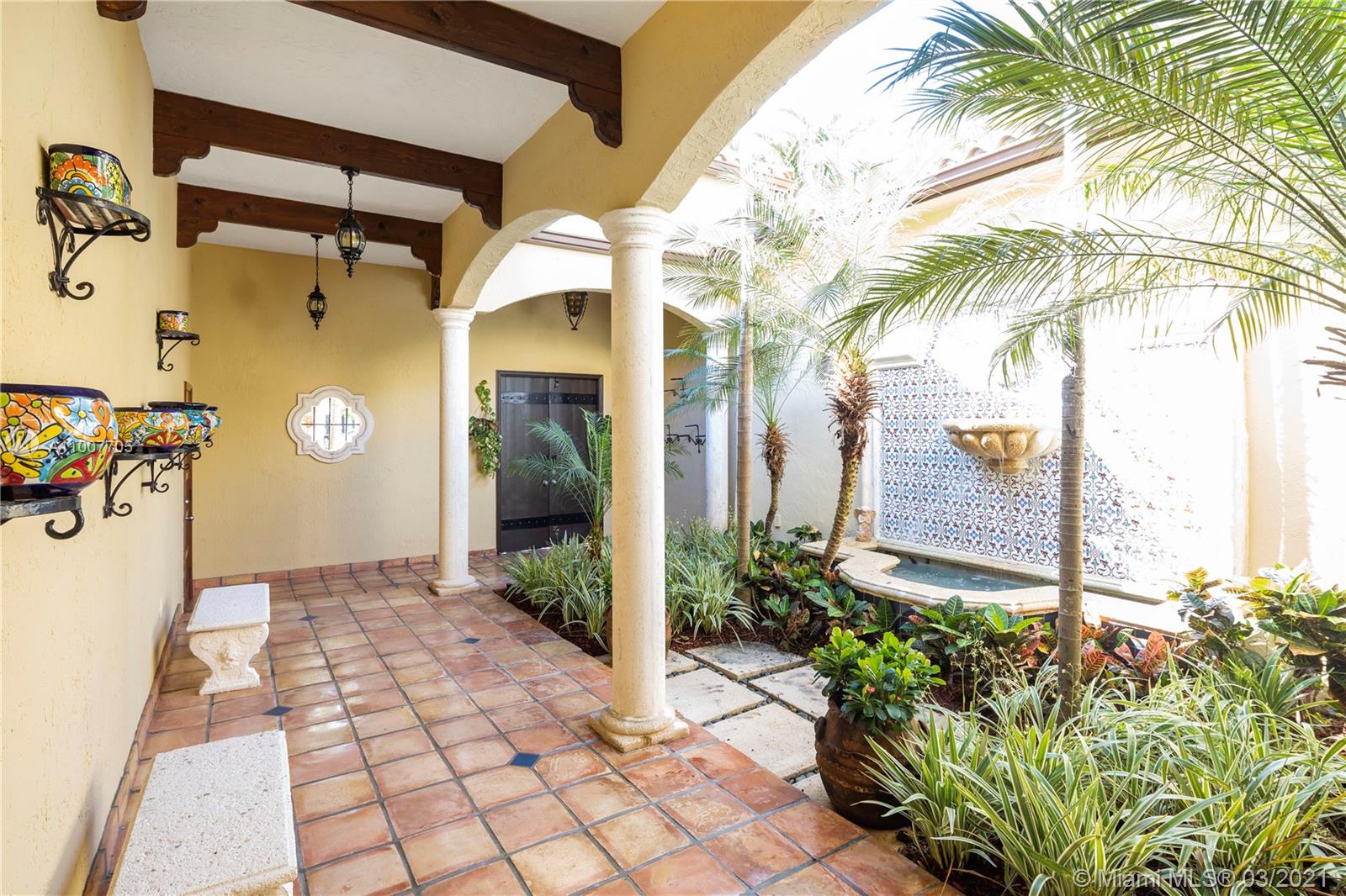 BISCAYNE POINT - Residential