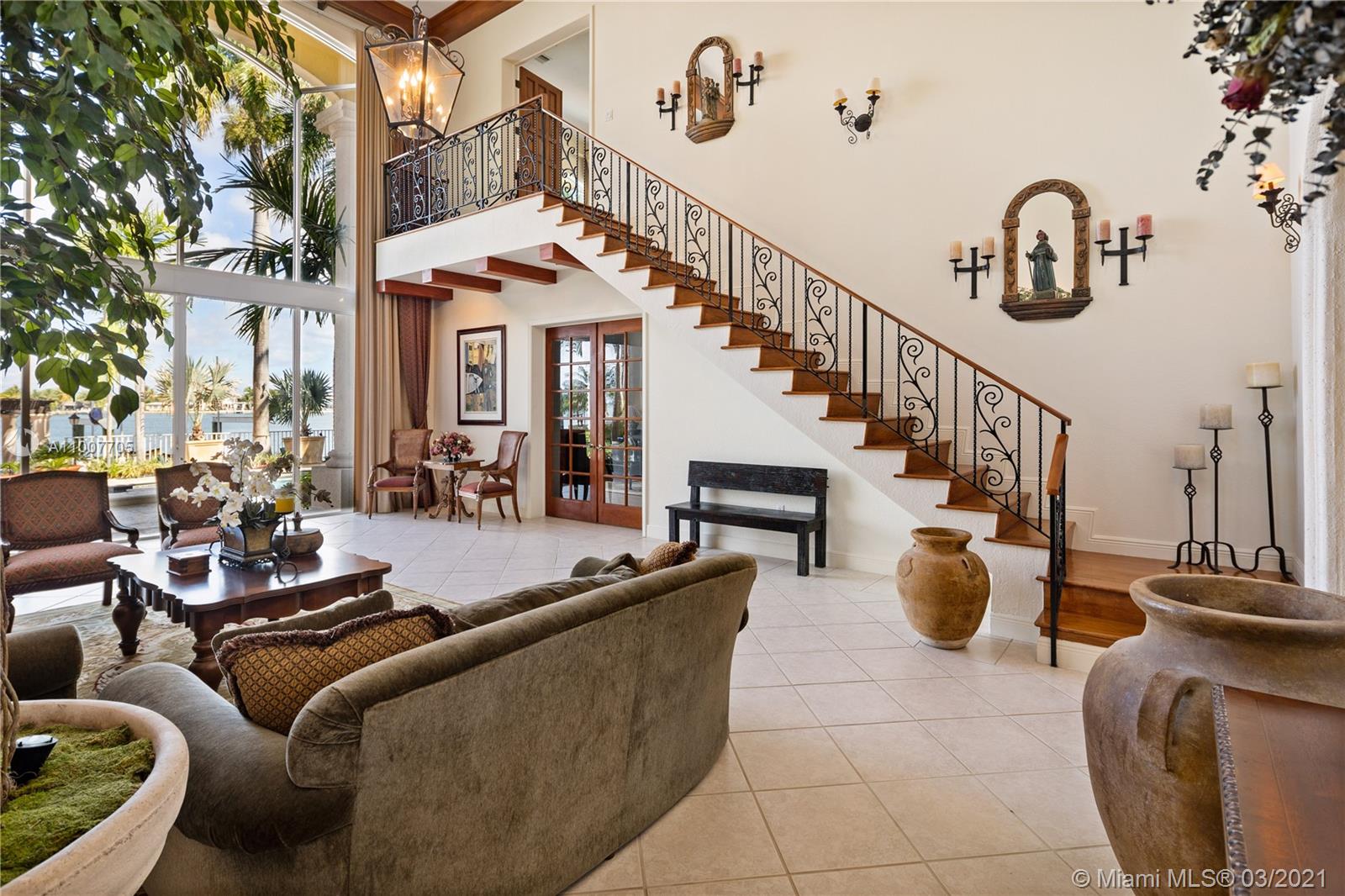 BISCAYNE POINT - Residential