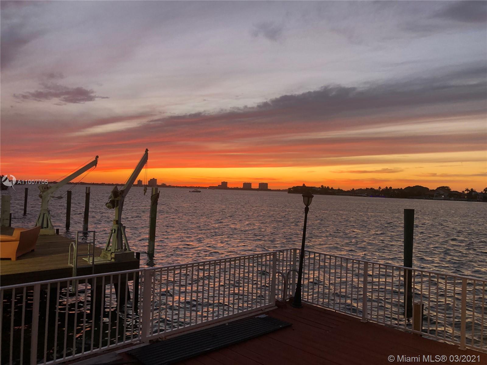 BISCAYNE POINT - Residential