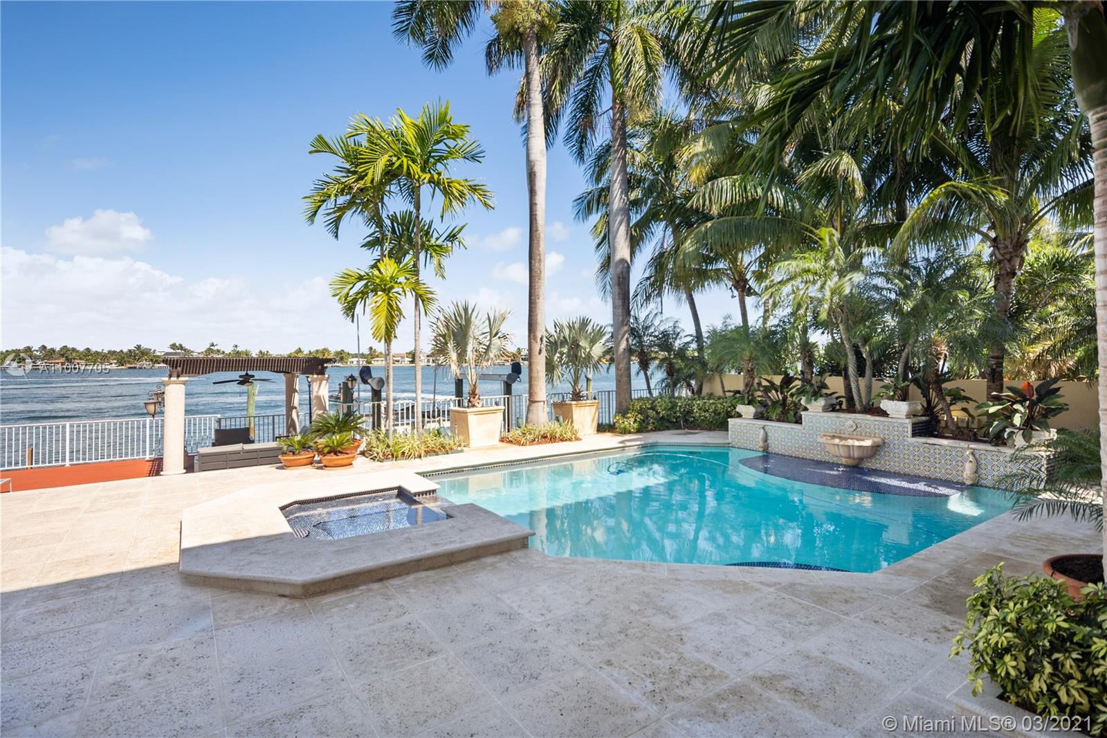 BISCAYNE POINT - Residential