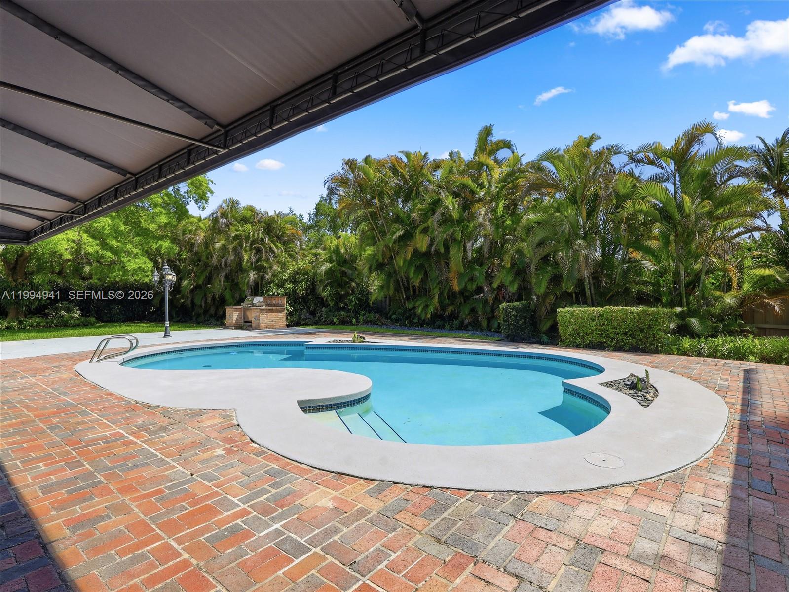 SUNSET VIEW - Residential