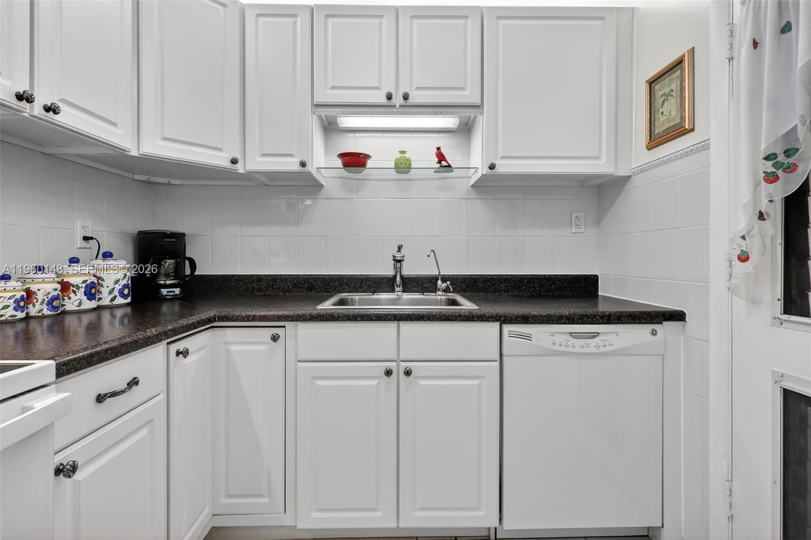 MAR-LEN GARDENS NO 1 CORP - Residential