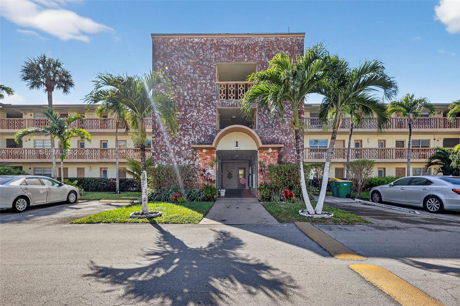 MAR-LEN GARDENS NO 1 CORP - Residential