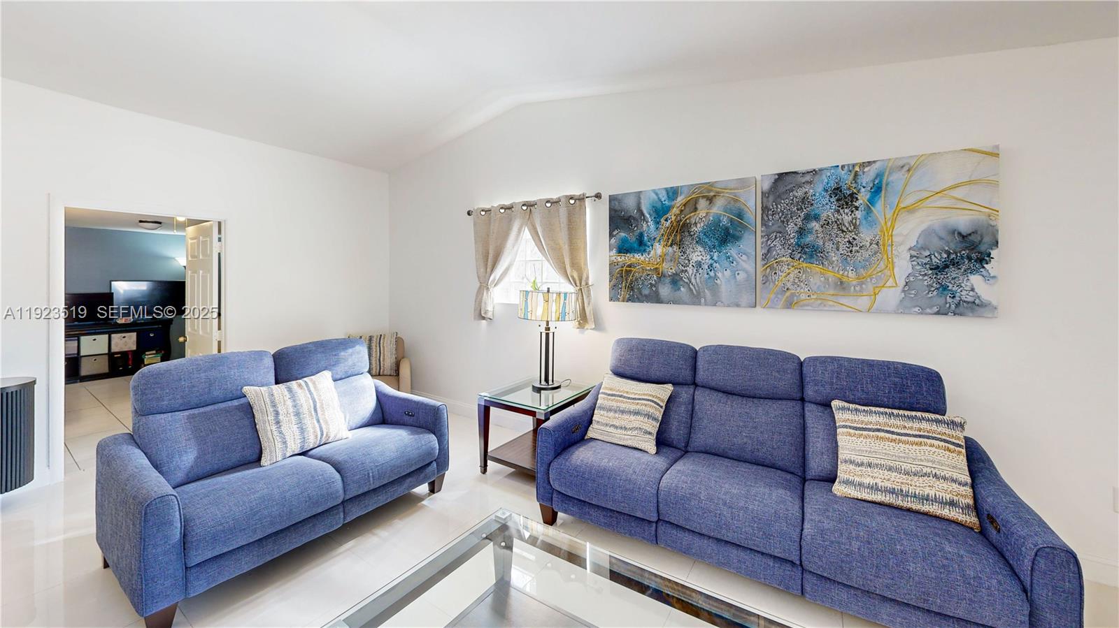 P A AT CORAL REEF - Residential