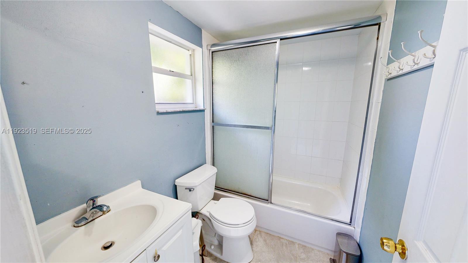 P A AT CORAL REEF - Residential