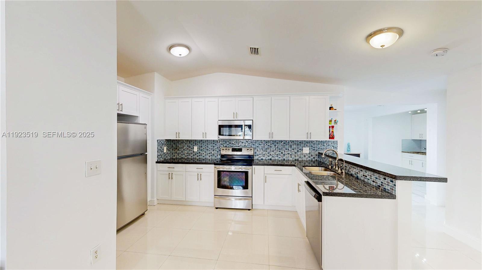 P A AT CORAL REEF - Residential