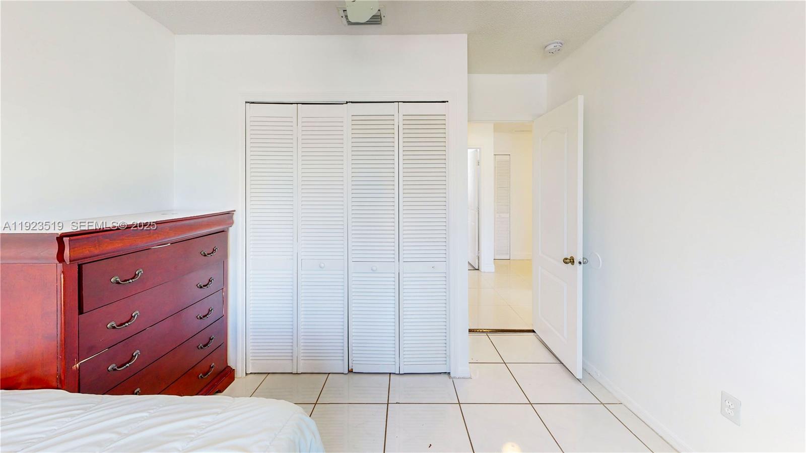 P A AT CORAL REEF - Residential