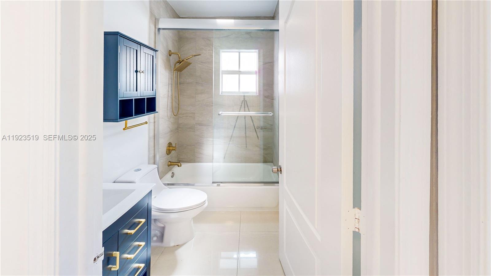 P A AT CORAL REEF - Residential