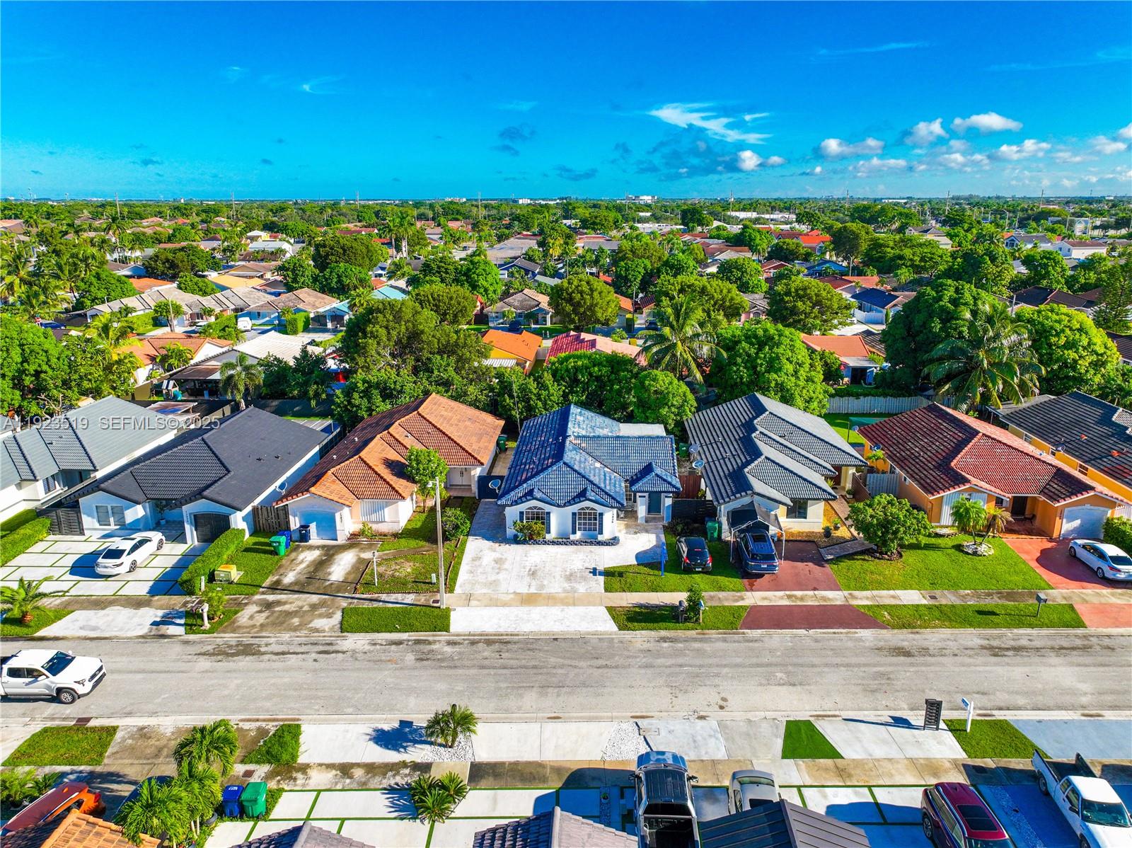 P A AT CORAL REEF - Residential