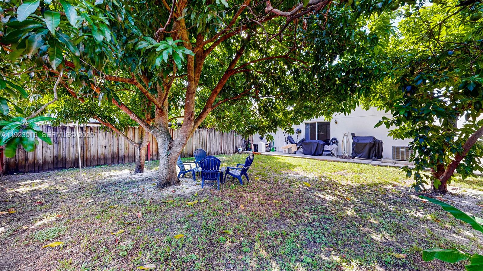 P A AT CORAL REEF - Residential