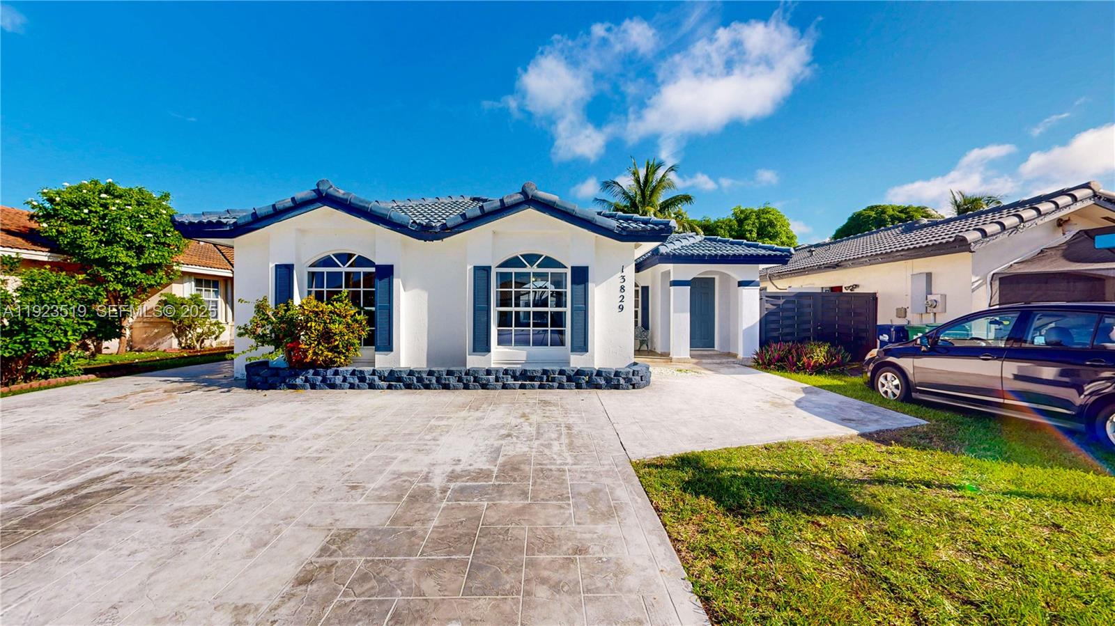 P A AT CORAL REEF - Residential