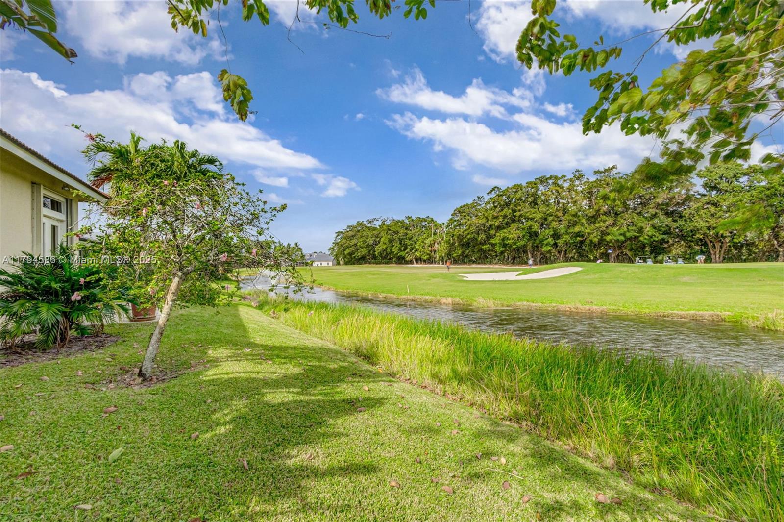 PGA RESORT COMMUNITY 1 - Residential
