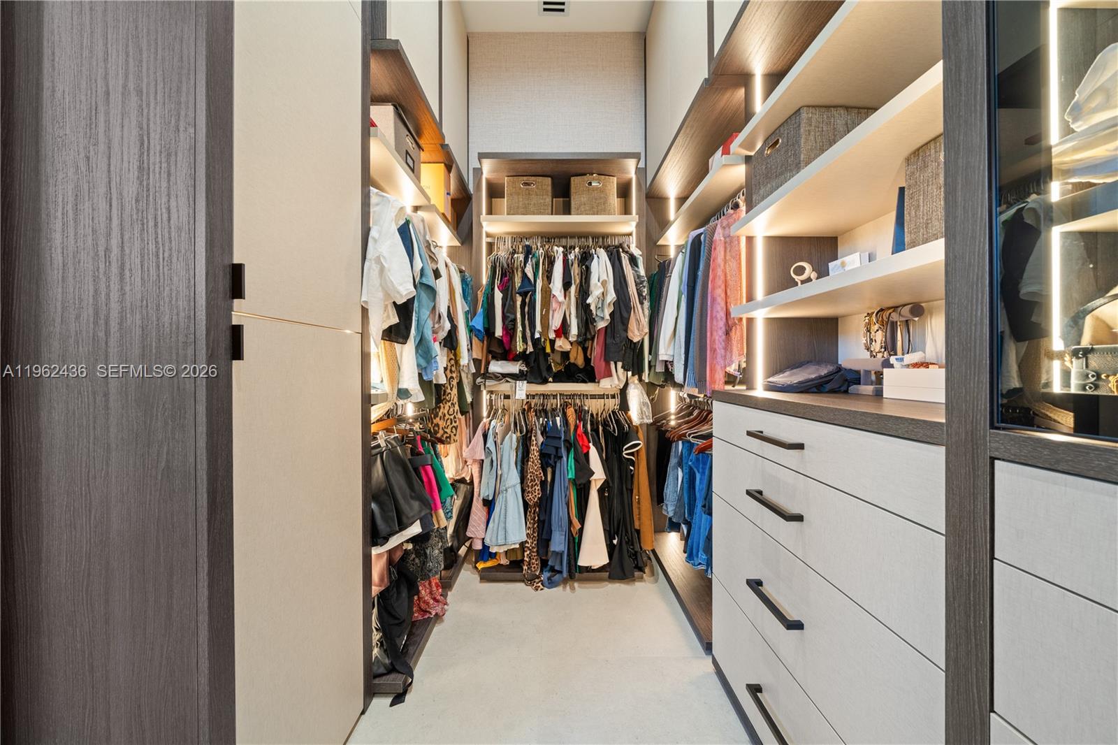 ESTATES AT SUNSET - Residential