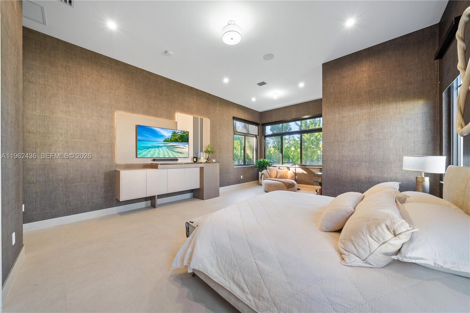 ESTATES AT SUNSET - Residential