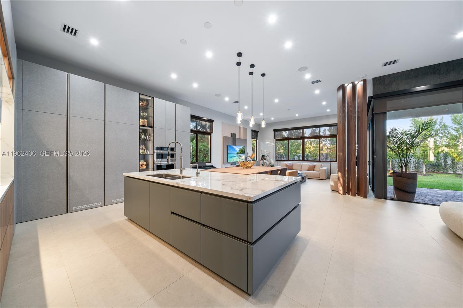 ESTATES AT SUNSET - Residential