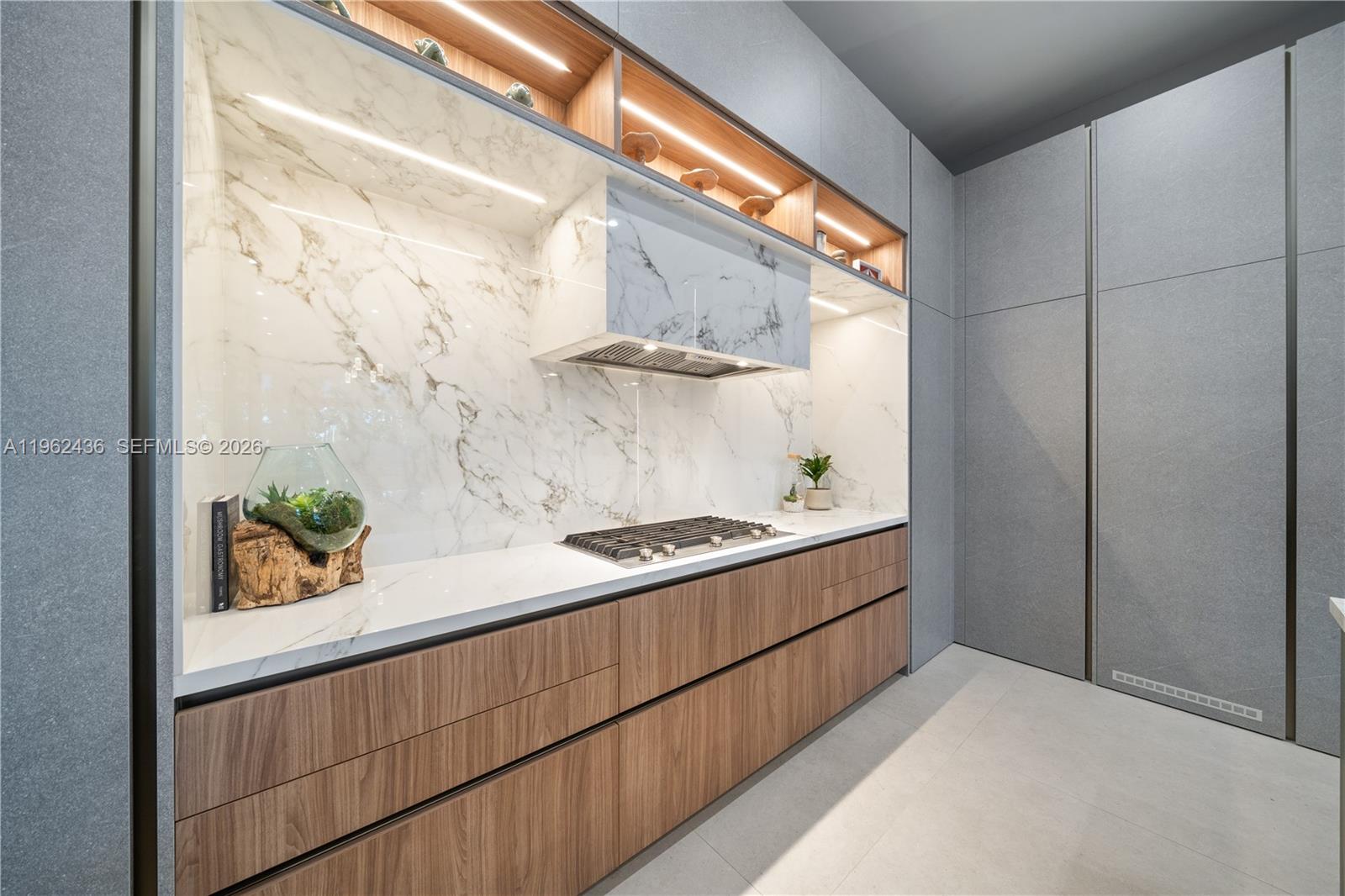 ESTATES AT SUNSET - Residential