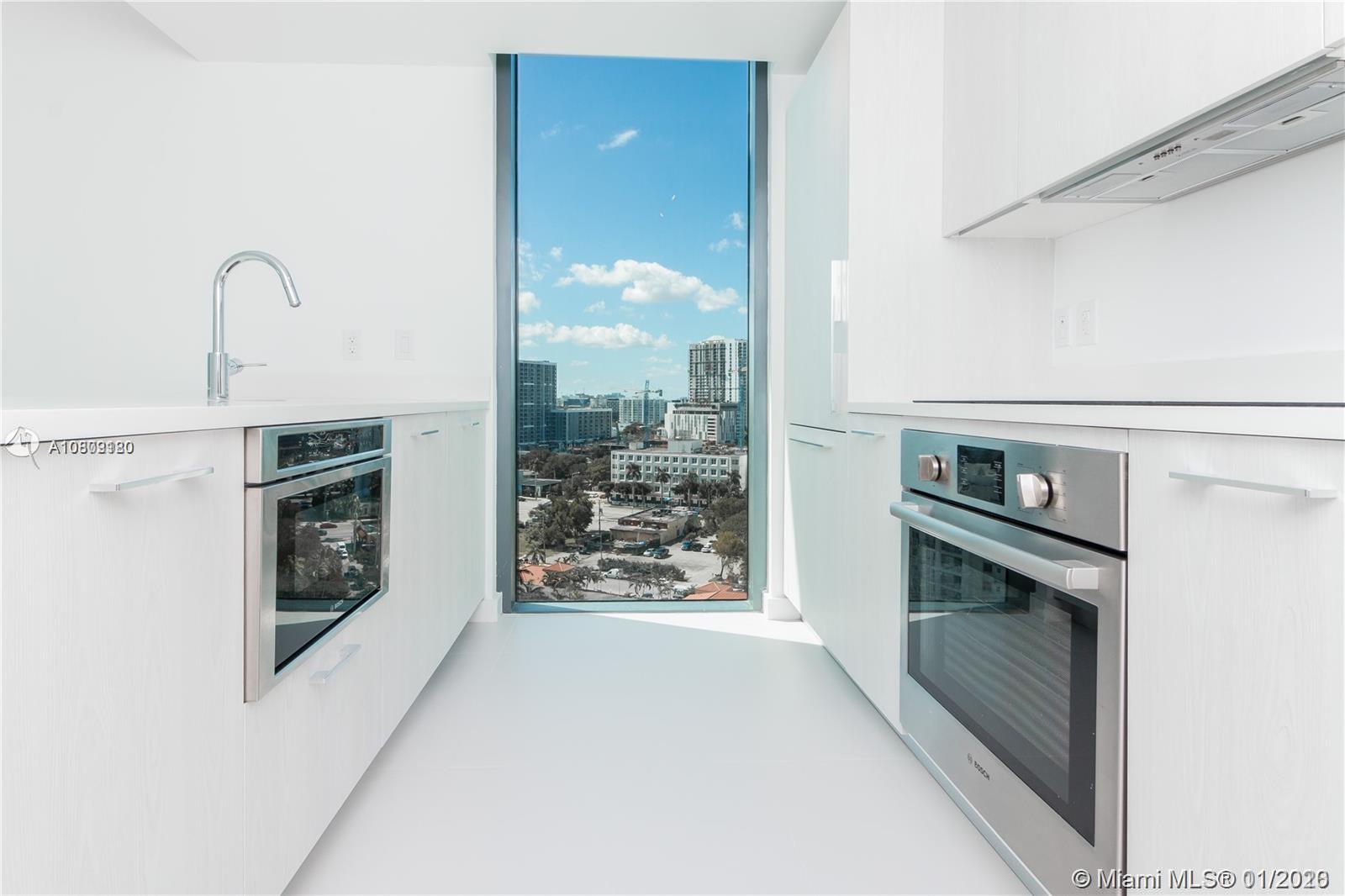 Modern 2bd + Den/ 2 Bath with a large wrap around balcony and high-end finishes in the heart of Edgewater. Building offers access to a private beach club and Michael Schwartz Amara restaurant along with 5 star amenities including two rooftop pools, gym & spa, bowling alley, tennis, basketball court, billiard room, lounge, movie theater, children’s playroom, business center and Bayfront Park w/ docks and boardwalk. Excellent location minutes to Design District, Wynwood, Brickell/downtown, and the Beach.