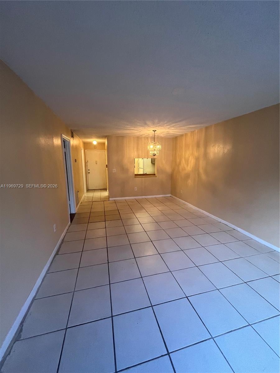 BROOKFIELD SQUARE CONDO - Residential Lease