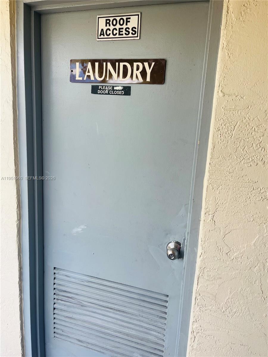 CYPRESS CHASE CONDO NO 5 - Residential