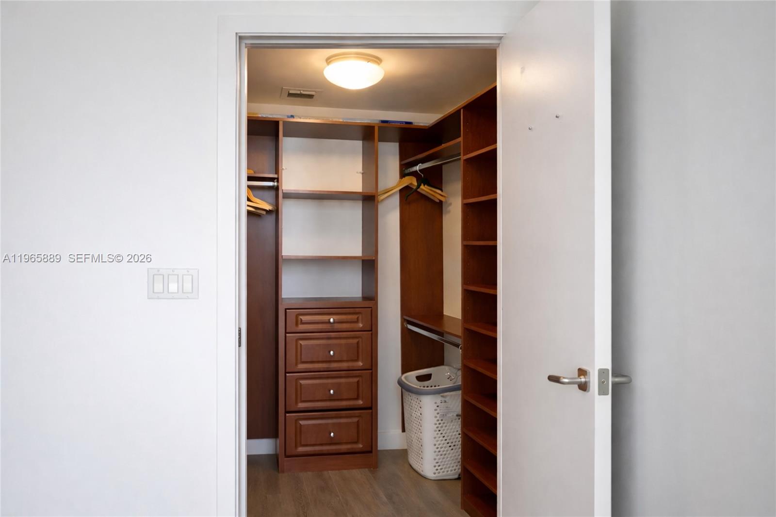 50 Biscayne Blvd 4209