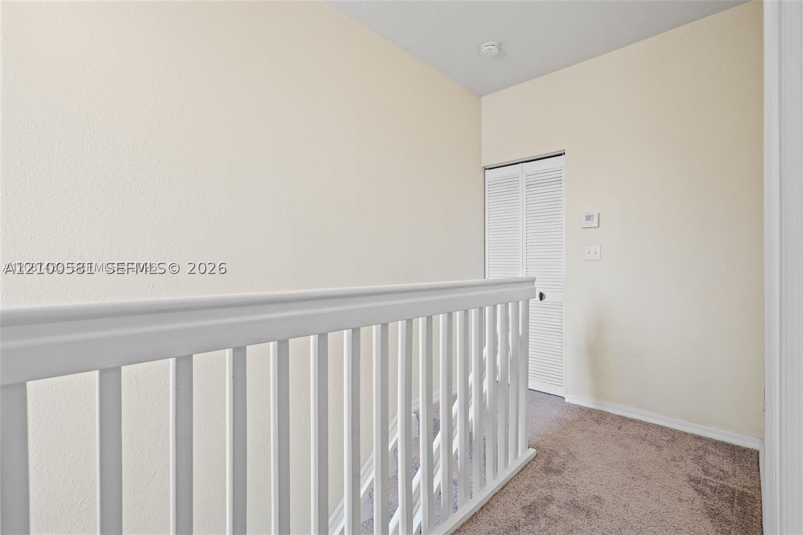 645 E Mowry Ct