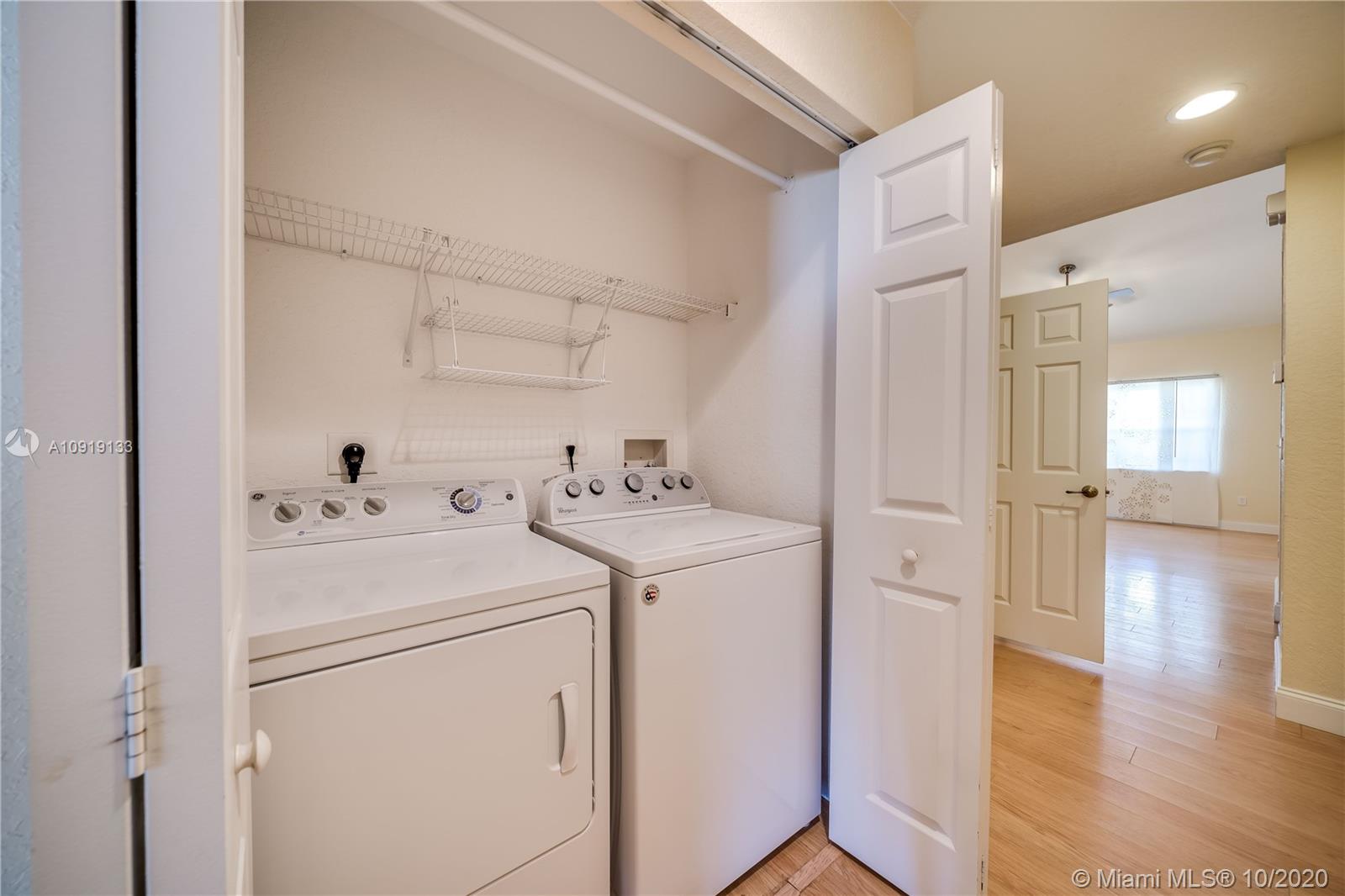 SUNSET PLAZA - Residential Lease