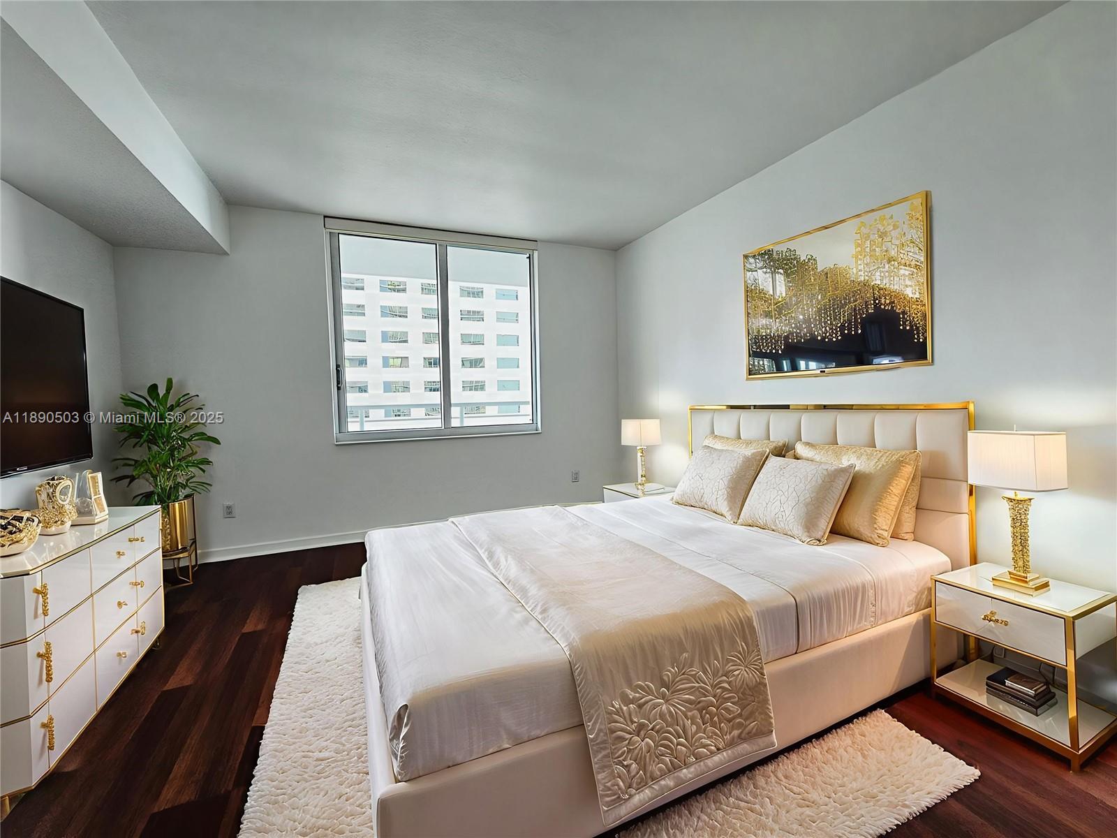 335 S Biscayne Blvd 2202