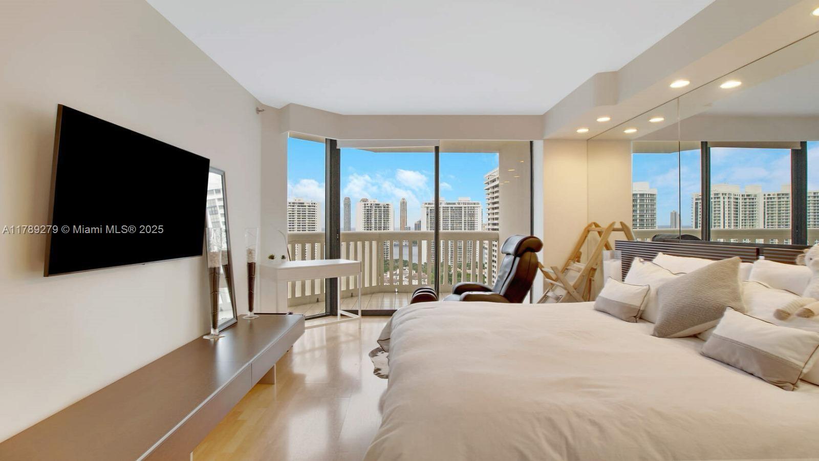 1000 ISL BLVD WILLIAMS IS - Residential Lease