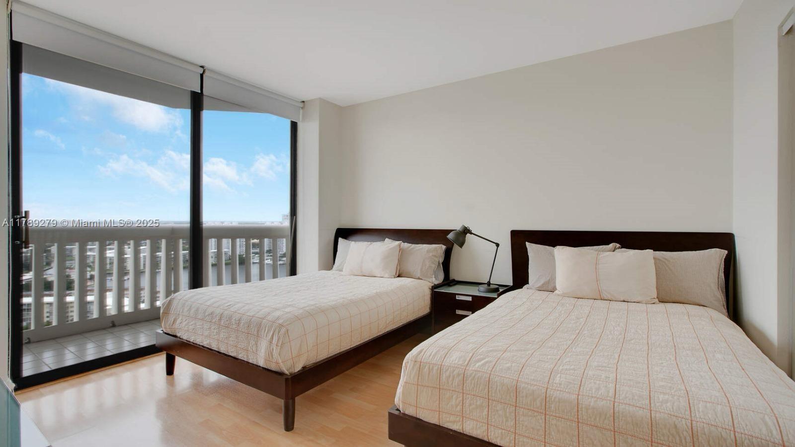 1000 ISL BLVD WILLIAMS IS - Residential Lease