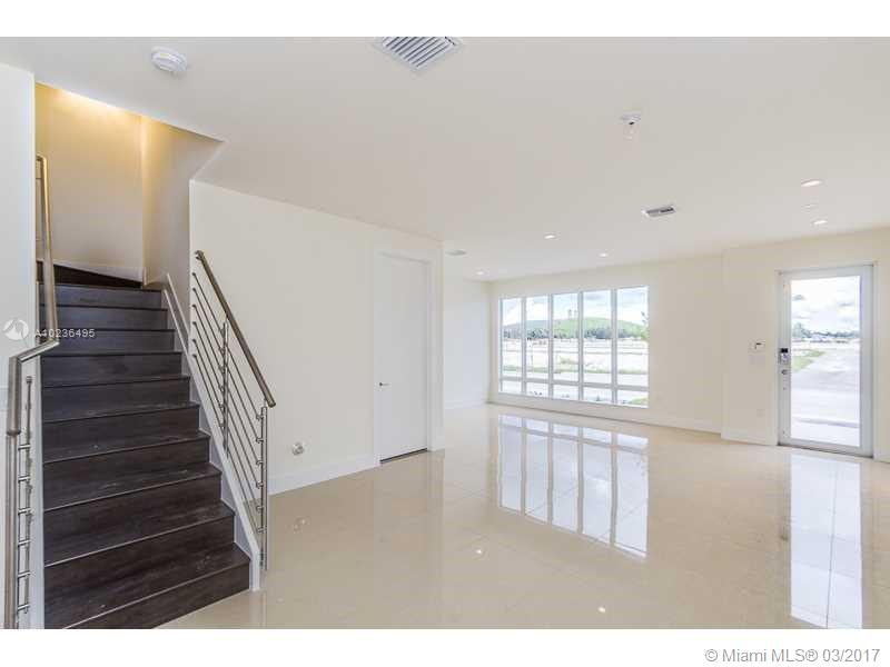 LANDMARK AT DORAL - Residential Lease