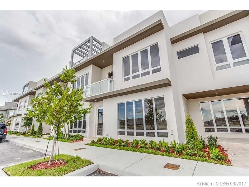 LANDMARK AT DORAL - Residential Lease