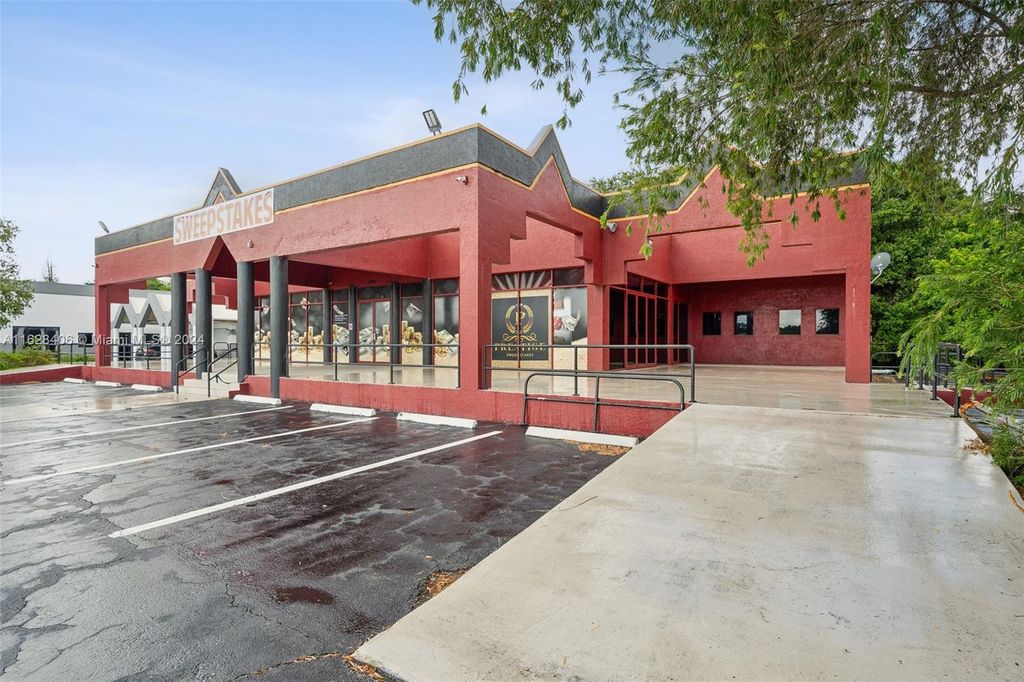 Photo of 4403 S Us Highway 1 #C, Fort Pierce, FL 34982 (MLS # A11628406)