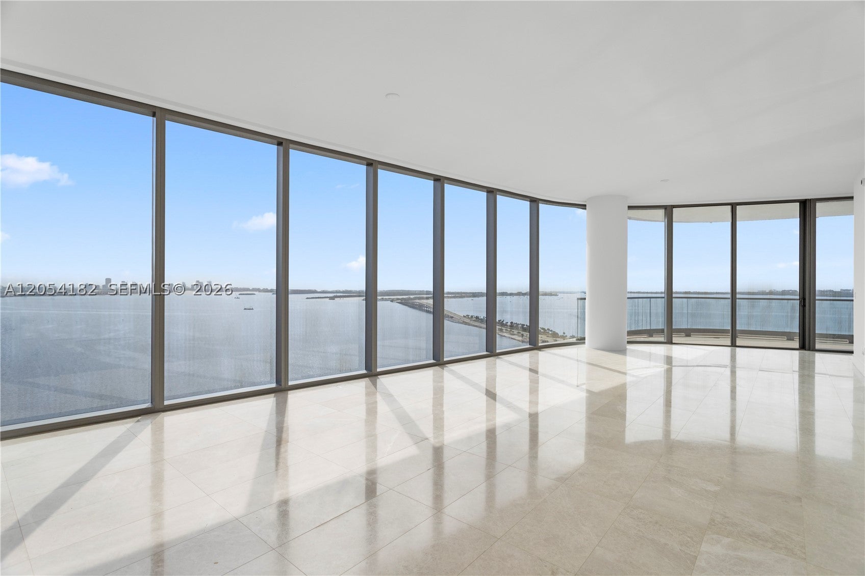 View photos, virtual tours, details... 175 SE 25th Rd 2701