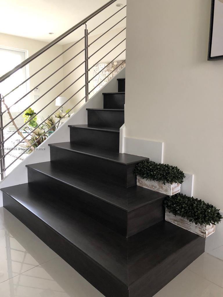 LANDMARK AT DORAL - Residential Lease