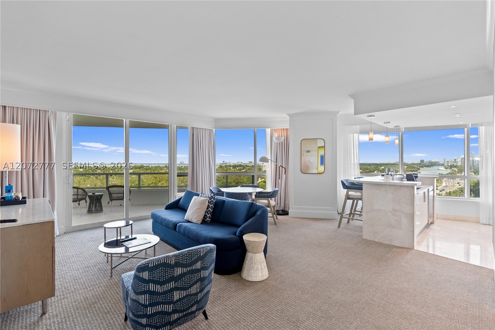 4401 Collins Ave 1115