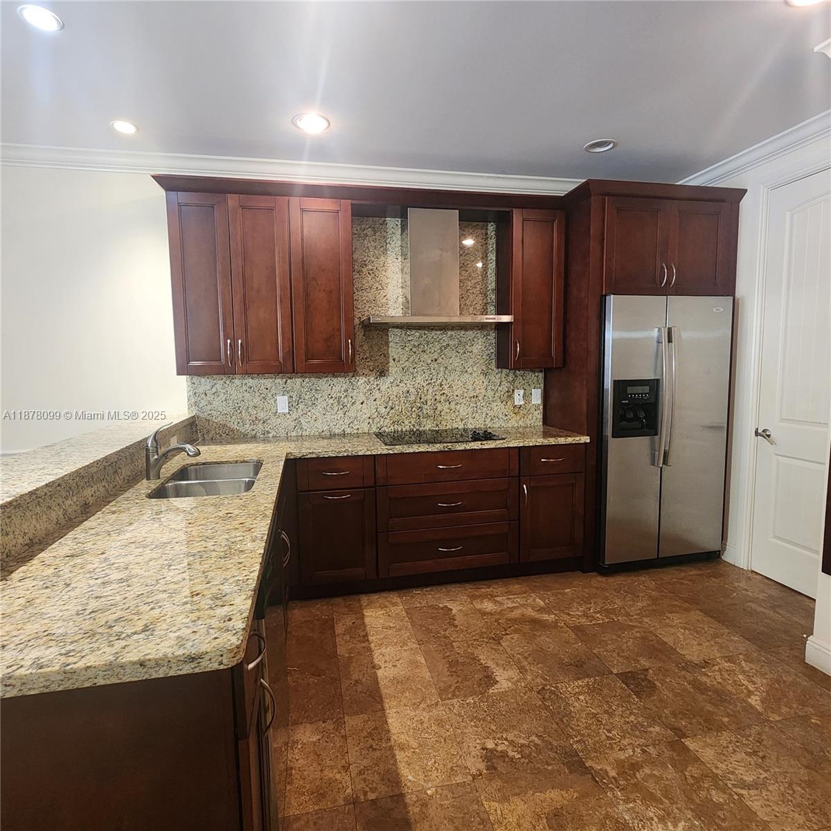 Majestic Cove Condos - Residential